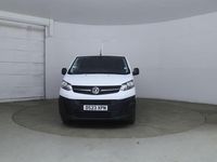 Used Vauxhall Vivaro S 100 HP (73 kW) 2023 White MPV