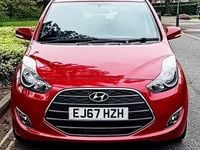 Used Hyundai ix20 SE 90 HP (66 kW) 2017 Red Hatchback