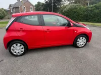 Used Toyota Aygo X-play 69 HP (50 kW) 2016 Red Hatchback