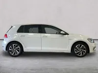 Used VW Golf VIII Edition 130 HP (95 kW) 2020 White Hatchback