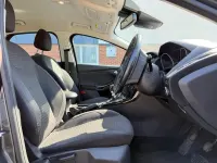 Used Ford Focus Titanium 125 HP (91 kW) 2017 Grey Hatchback