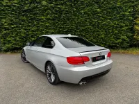 Begagnad BMW 325 2010 Silver Sportkupé