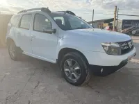 Used Dacia Duster Lauréate 110 HP (80 kW) 2015 White SUV