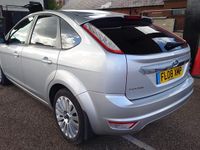 Used Ford Focus Titanium 136 HP (100 kW) 2008 Silver Hatchback