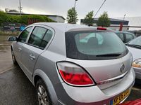 used Vauxhall Astra 1.8i 16V Club 5dr