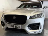 Second-hand Jaguar F-Pace R-Sport 180 CP (132 kW) 2016 Argintiu SUV