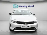Second-hand Vauxhall Astra Design Edition 130 CP (95 kW) 2023 Gri Hatchback