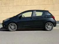 Used Toyota Yaris Multidrive S 99 HP (72 kW) 2014 Black Hatchback