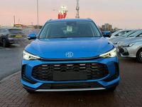 Usado MG ZS Trophy 196 HP (144 kW) 2025 Azul Citadino