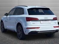 Used Audi Q5 Comfort 265 HP (194 kW) 2022 Glacier white SUV