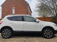Used Nissan Qashqai N-TEC 117 HP (86 kW) 2011 White SUV
