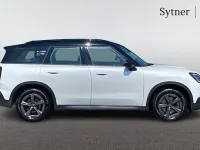Używany Mini Countryman 215 KM (158 kW) 2024 Biały SUV