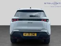 Used Peugeot 5008 Allure 134 HP (98 kW) 2025 White SUV
