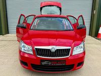 Używany Skoda Octavia 2012 Czerwony Hatchback