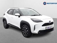 Used Toyota Yaris Hybrid Design 2024 White Hatchback