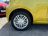 Used VW up! move up! 60 HP (44 kW) 2016 Yellow Hatchback