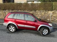 Used Toyota RAV4 147 HP (108 kW) 2004 Red SUV