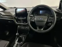 Używany Ford Fiesta Trend 99 KM (72 kW) 2022 Czarny Hatchback