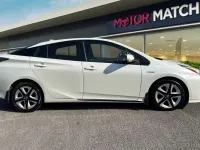 Used Toyota Prius Business Edition 2016 White Hatchback