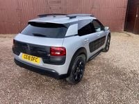 Used Citroën C4 Cactus Flair 100 HP (73 kW) 2018 Silver Hatchback