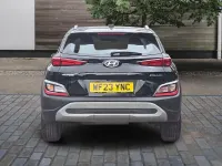 Second-hand Hyundai Kona SE 120 CP (88 kW) 2023 Negru SUV