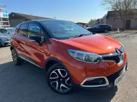 Used Renault Captur Dynamique 90 HP (66 kW) 2015 Orange SUV