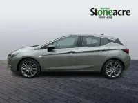 Usado Vauxhall Astra Edition 143 CV (105 kW) 2022 Gris Utilitario