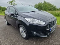 Used Ford Fiesta Titanium 125 HP (91 kW) 2013 Black Hatchback