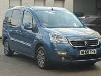 Used Peugeot TePee Allure 99 HP (72 kW) 2016 Estate