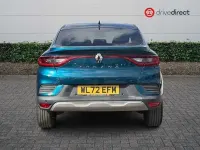 Begagnad Renault Arkana Techno 140 HK (102 kW) 2023 Blå SUV
