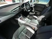 Used Audi A7 Comfort 214 HP (157 kW) 2017 White Hatchback