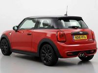 Używany Mini Cooper S Hatch 192 KM (141 kW) 2018 Czerwony Hatchback