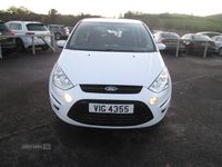 Used Ford S-MAX Zetec 2015 White MPV
