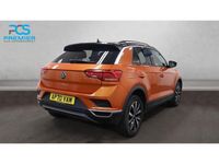 Used VW T-Roc SE 150 HP (110 kW) 2020 Orange SUV