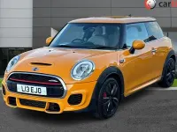 Used Mini John Cooper Works Hatch 231 HP (169 kW) 2016 Orange Hatchback