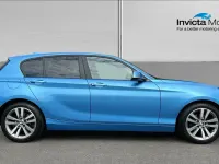 Used BMW 118 Sport Line 136 HP (100 kW) 2019 Blue Hatchback