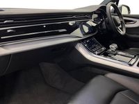 Used Audi Q7 S-Line 340 HP (250 kW) 2023 Daytona grey SUV