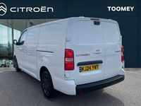 Used Citroën Dispatch 118 HP (86 kW) 2024 White MPV
