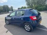 Used Dacia Sandero Lauréate 90 HP (66 kW) 2016 Blue Hatchback