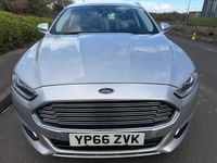 Used Ford Mondeo Titanium 120 HP (88 kW) 2016 Silver Hatchback