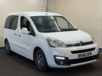 Used Citroën Berlingo Feel 100 HP (73 kW) 2016 White MPV