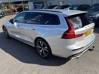 Used Volvo V60 R-Design 349 HP (256 kW) 2021 Estate