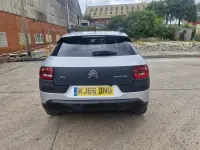 Used Citroën C4 Cactus Flair 2017 Silver Hatchback