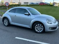 Używany VW Beetle 105 KM (77 kW) 2014 Srebrny Hatchback