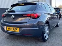 Used Vauxhall Astra SRi 150 HP (110 kW) 2016 Grey Hatchback
