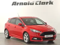 Used Ford Focus ST 250 HP (183 kW) 2015 Red Hatchback