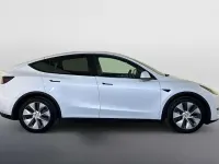 Used Tesla Model Y Long Range AWD 286 kW (389 HP) 2022 White SUV