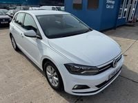 Used VW Polo SE 95 HP (69 kW) 2018 White Hatchback