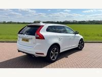 Used Volvo XC60 R-Design 181 HP (133 kW) 2014 White SUV