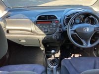 Used Honda Jazz S 90 HP (66 kW) 2015 Hatchback
